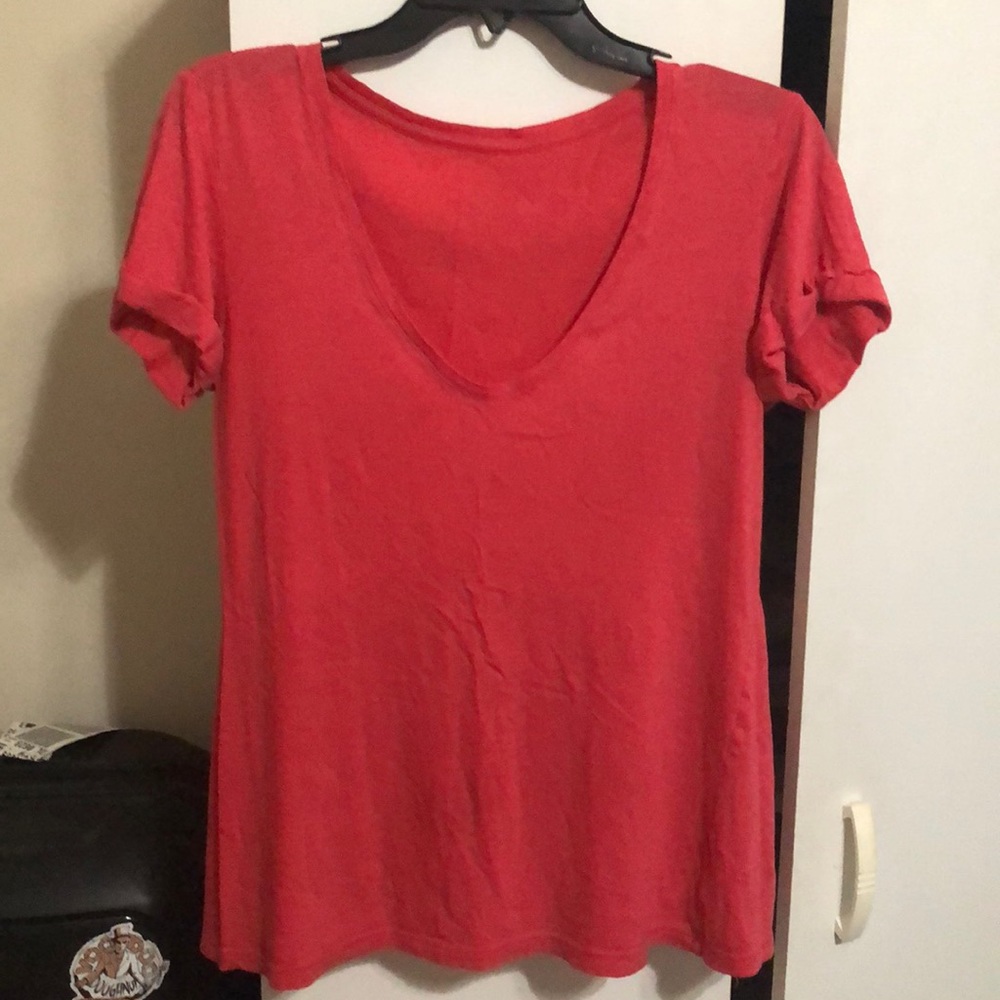 Pink coral scoop neck shirt